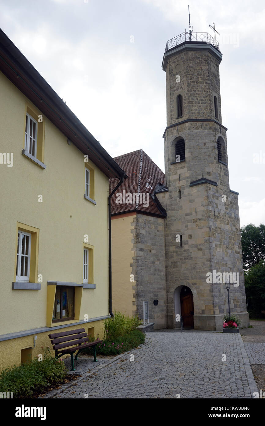 SPAICHINGEN, Deutschland - ca. August 2015 Toweer des Dreifaltigkeitsberges Kirche und Kloster Gebäude Stockfoto