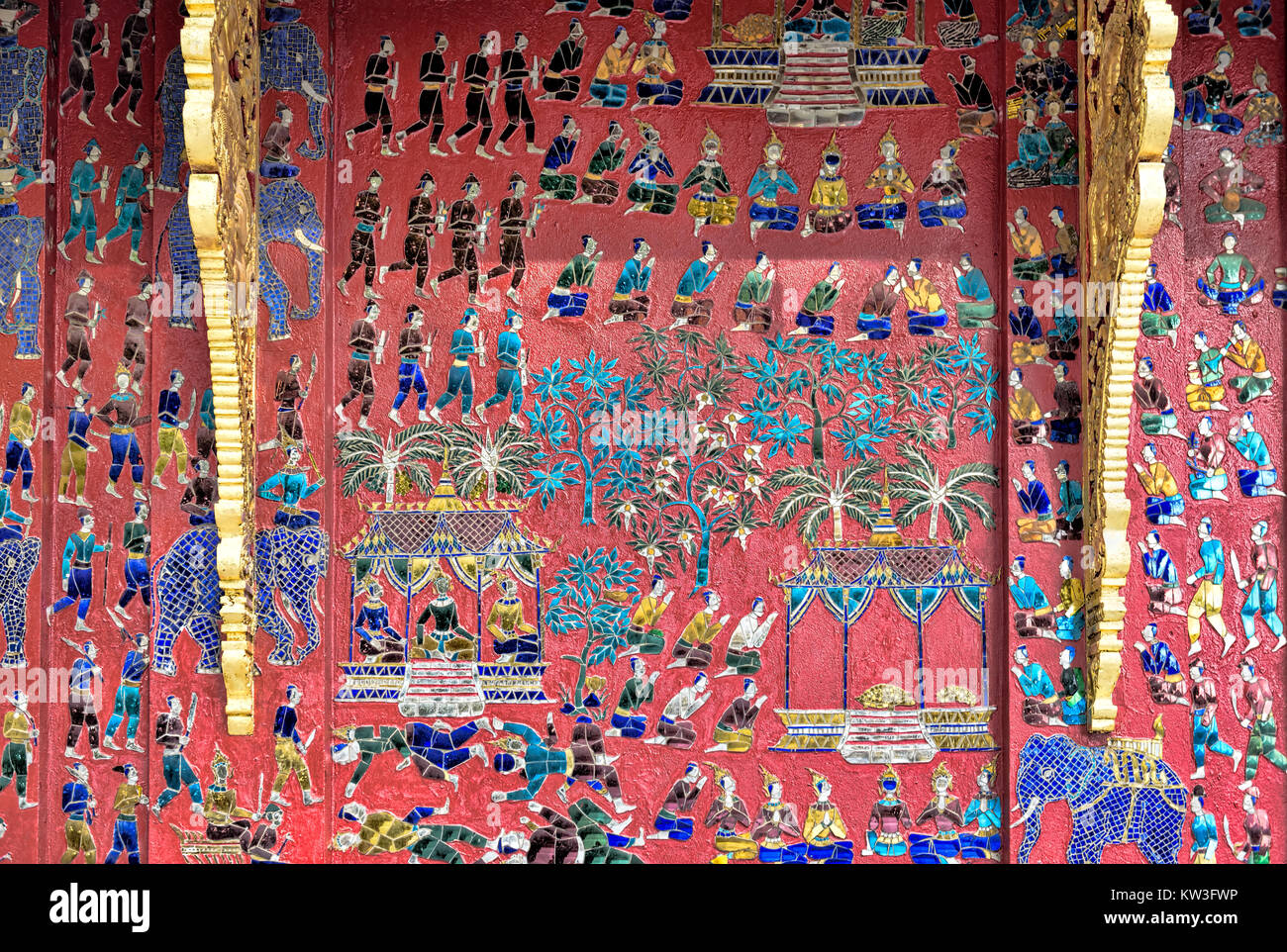 Farbiges Glas Mosaik an Wat Xieng Thong buddhistischen Komplexen, Luang Prabang Laos Stockfoto