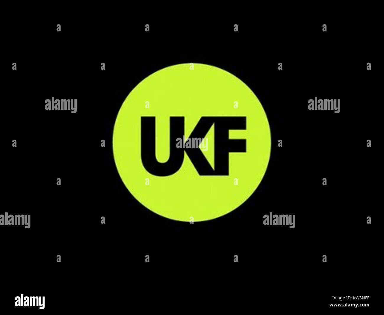 UKF Drum and Bass ist ein populäres Musikgenre, das für seine schnellen Rhythmen und den satten Bass bekannt ist. Es stammt aus Großbritannien und hat weltweit Anerkennung erlangt und beeinflusst die Kultur der elektronischen Tanzmusik. Stockfoto