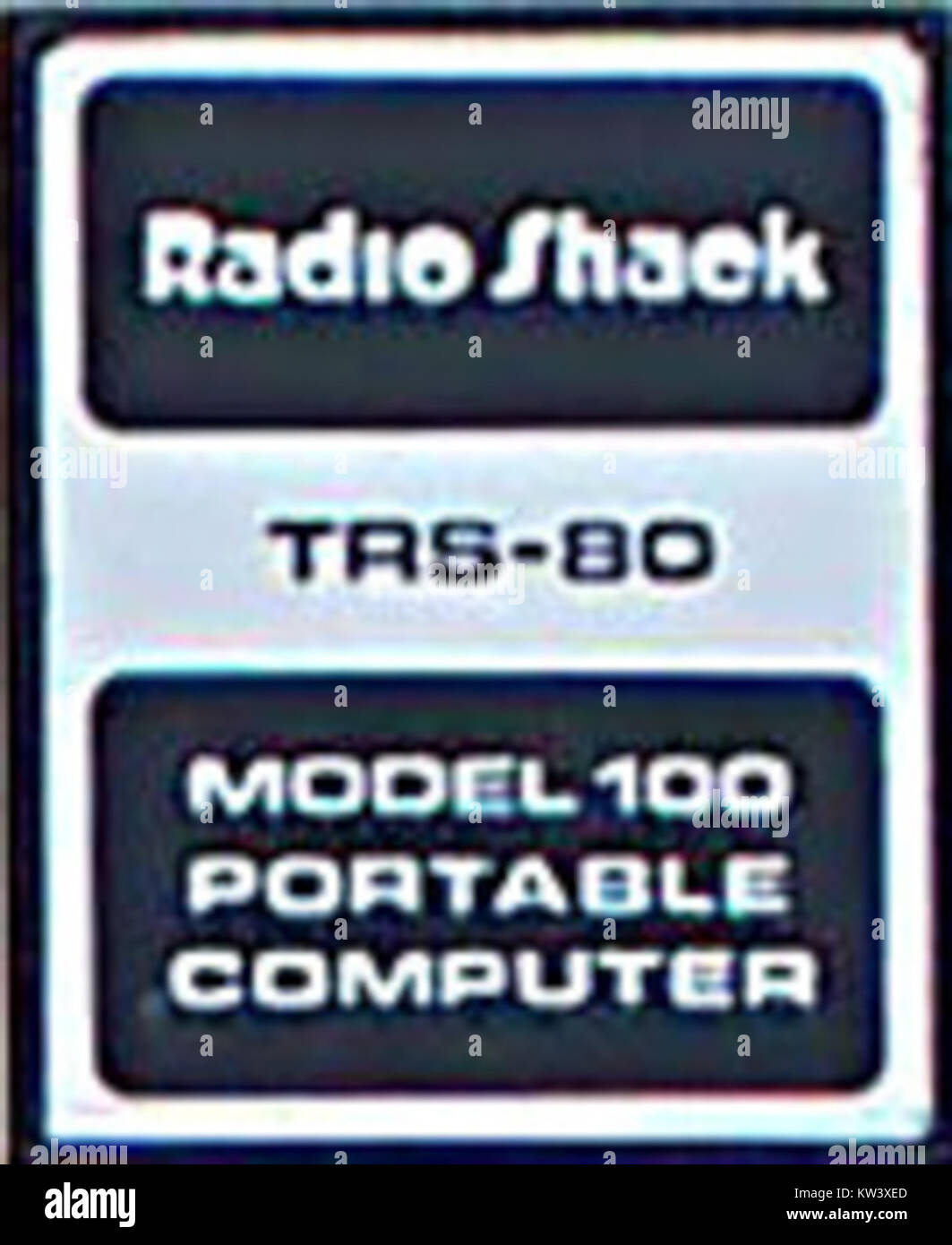 Das Radio Shack TRS-80 Model 100 Logo repräsentiert die frühe Zeit des Personal Computing, die mit der TRS-80-Serie von Computern von Radio Shack verbunden ist. Stockfoto