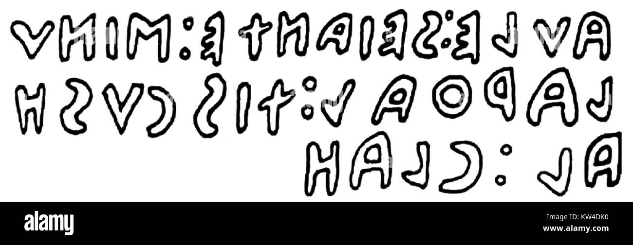 Eine Urneninschrift aus Montepulciano, ein altes Artefakt, das die kulturelle und historische Bedeutung der Begräbnispraxen und -Rituale der Region enthüllt. Stockfoto