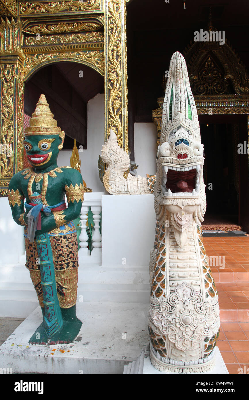 Wat Phra That Si Chom Thong Wora Wiharn, in der Nähe von Chiang Mai, Thailand Stockfoto