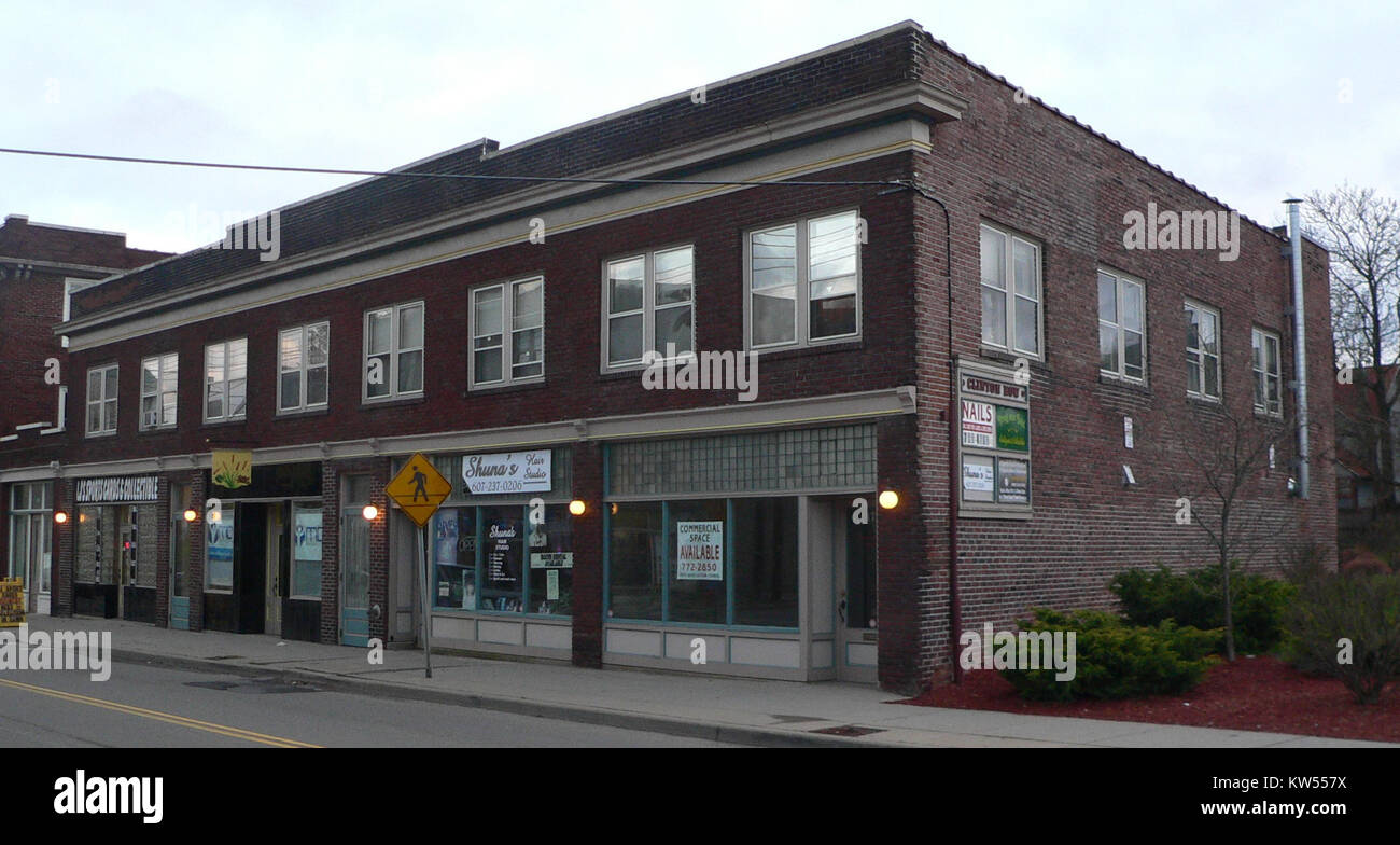 171-177 Clinton Street in Binghamton, New York, ist ein bemerkenswertes Gebäude in der architektonischen und historischen Landschaft der Stadt, das zur Stadtentwicklung beiträgt. Stockfoto