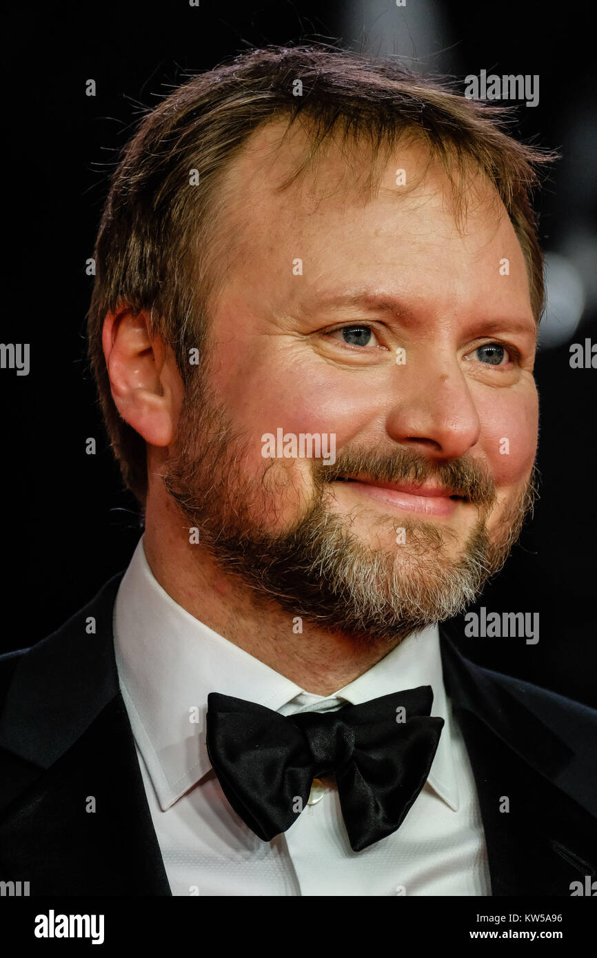 Regisseur Rian Johnson besucht die Europäische Premiere von Star Wars - Der letzte Jedi in der Royal Albert Hall am Dienstag, den 12. Dezember 2017. Stockfoto