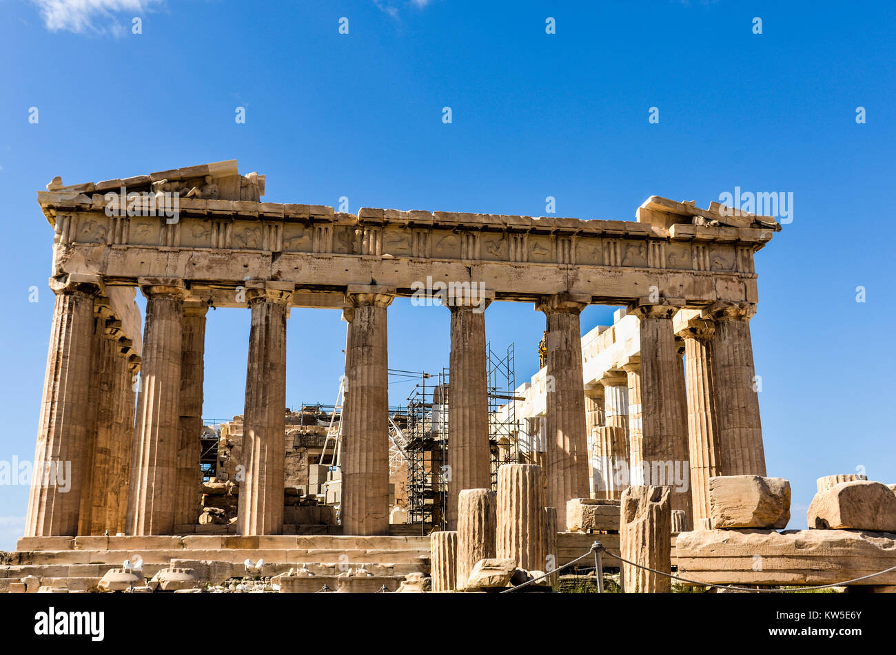 Detailansicht der historischen Ruinen des Parthenon Athen Griechenland Stockfoto