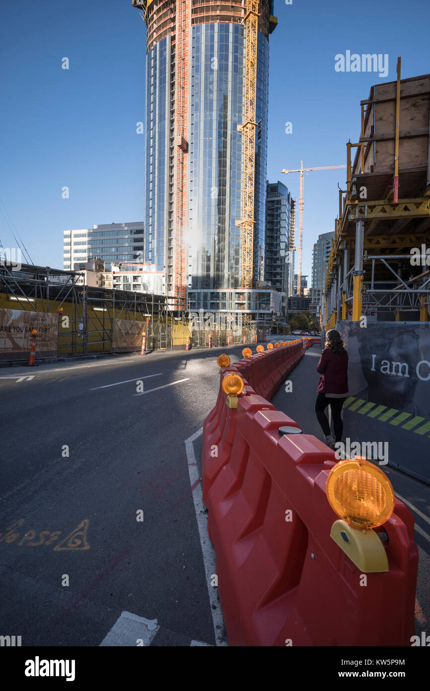 Bau geht in jede Richtung, Denny Dreieck Nachbarschaft, Seattle, Washington, USA Stockfoto