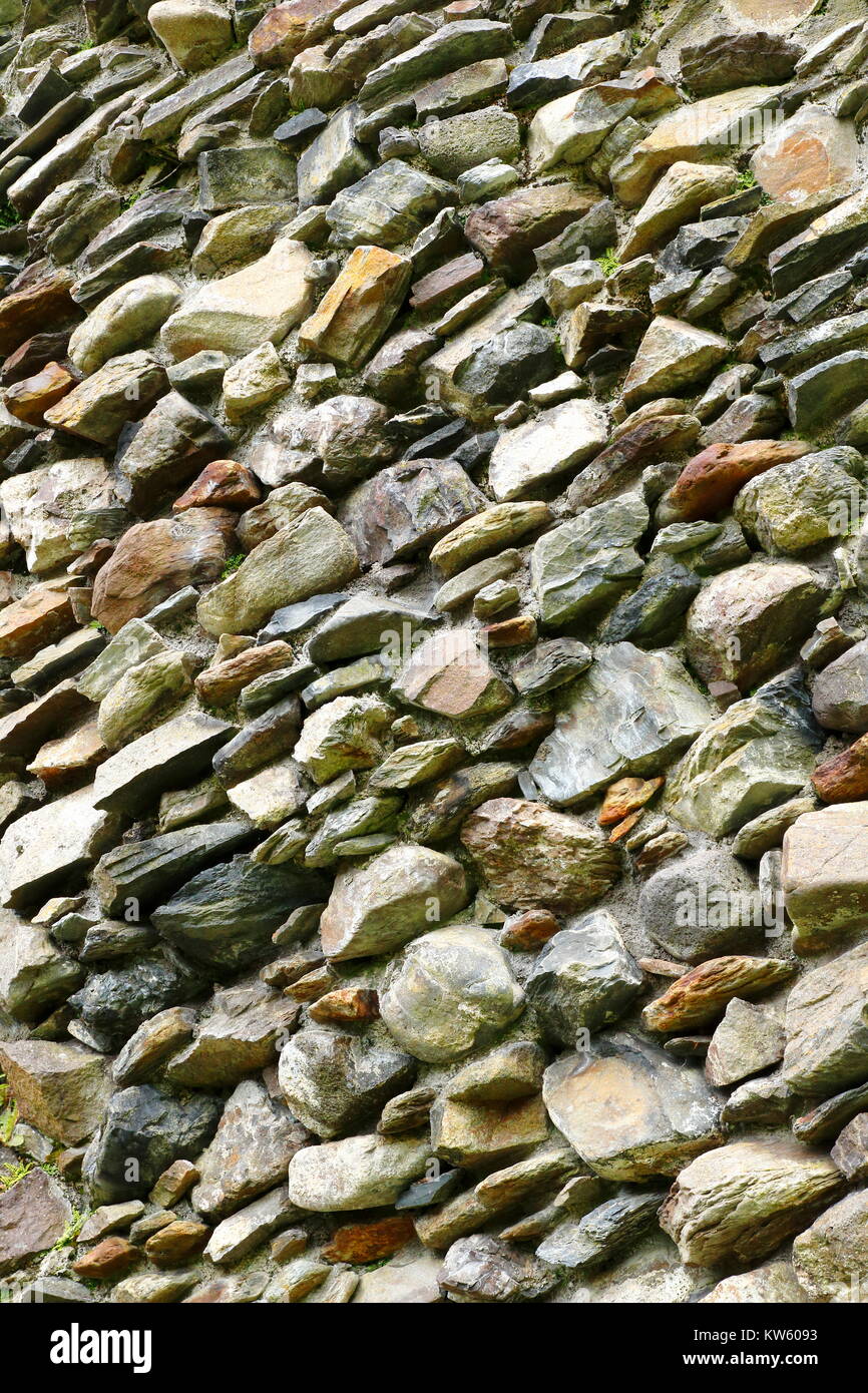 Alte Mauer, Wand aus Stein, von einem Schloss, einer Burg Stockfoto
