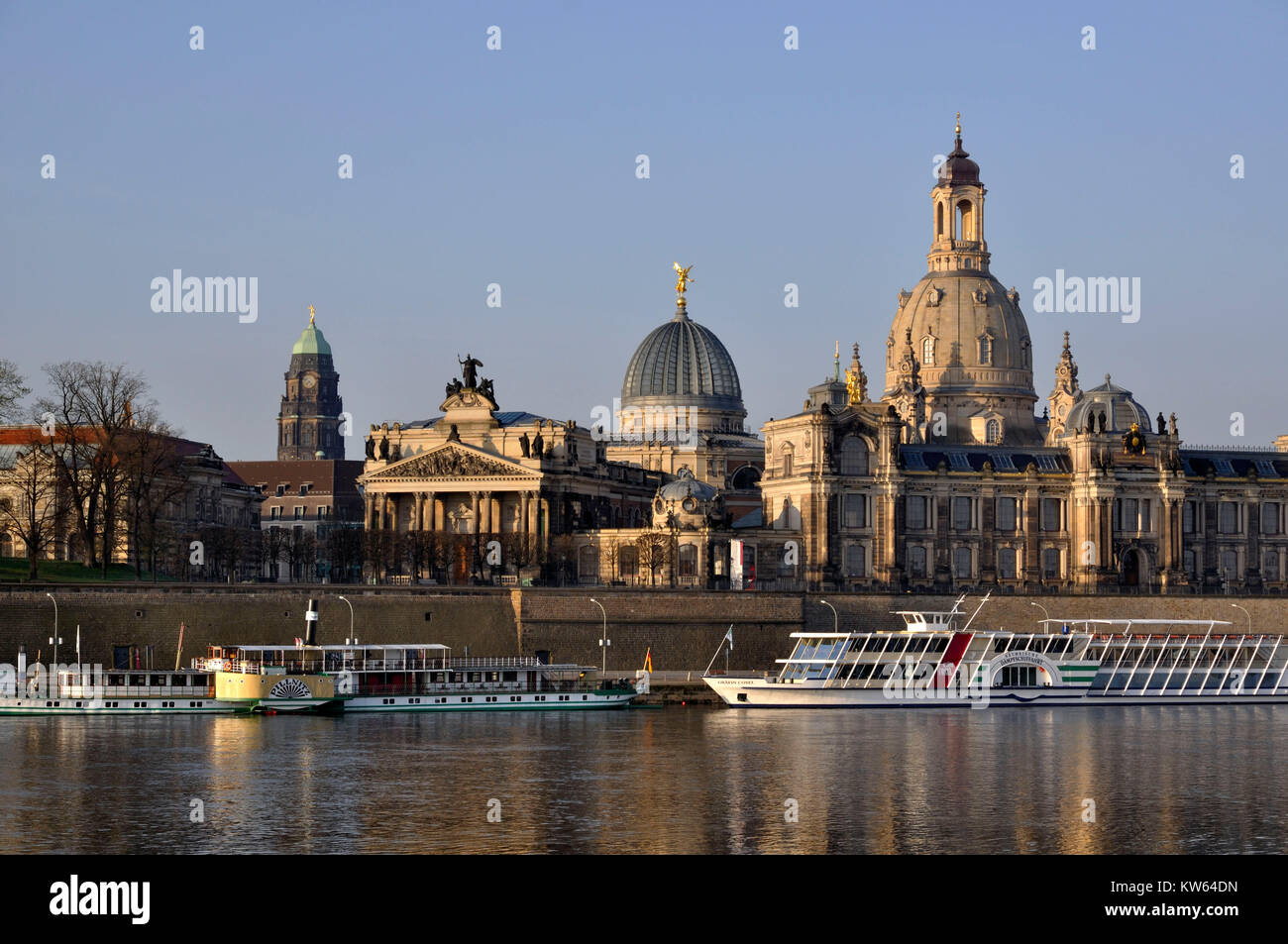 Dresden terrasse Ufer, Dresden Terrassenufer Stockfoto