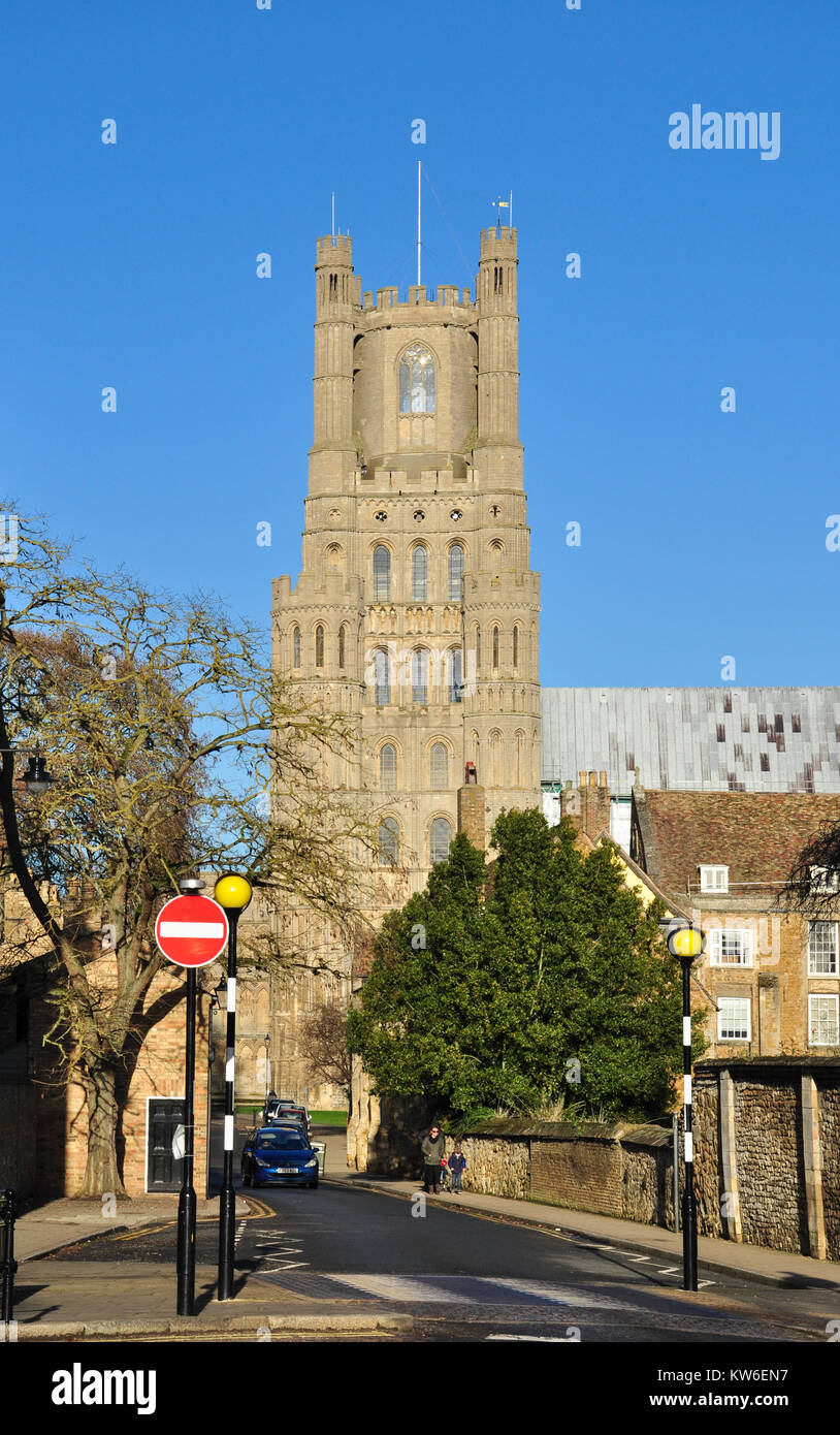 West Turm der Kathedrale aus der Galerie, Ely, Cambridgeshire, England, Großbritannien Stockfoto