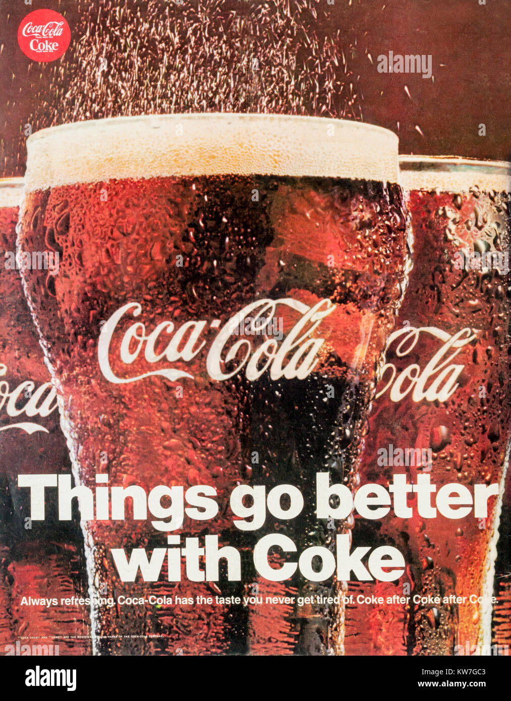 1960er Jahre Magazin Werbung Werbung von Coca-Cola. Stockfoto