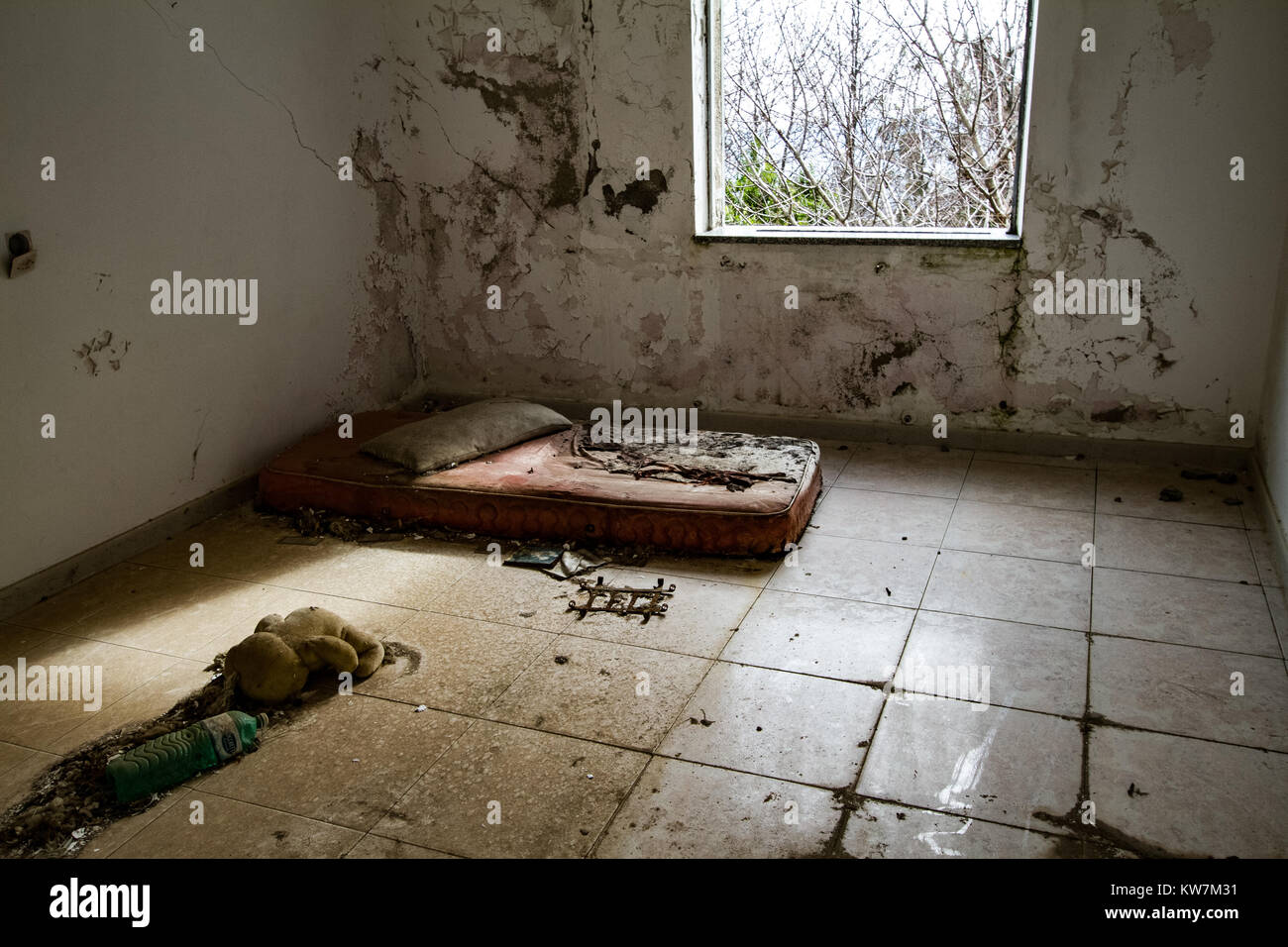 Verlassene Zimmer Stockfoto