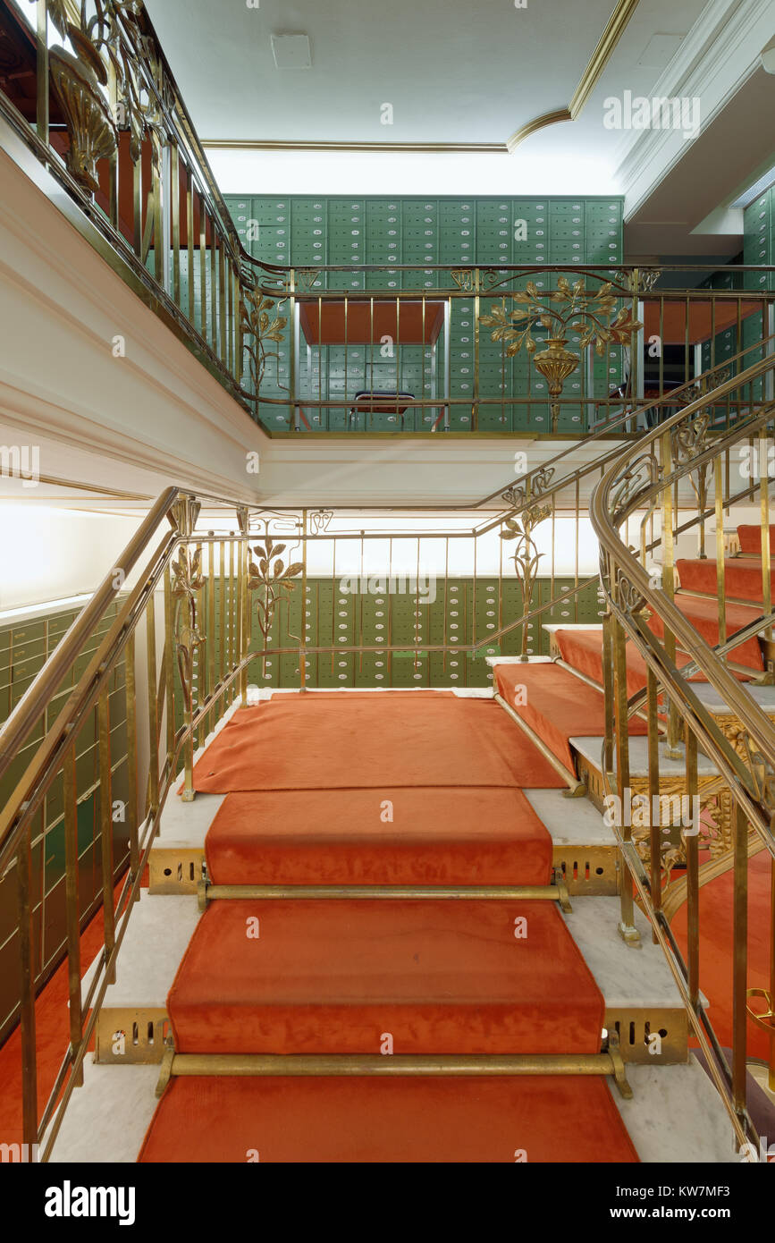 Tresorraum Deutsche Bank Hannover Stockfotografie Alamy