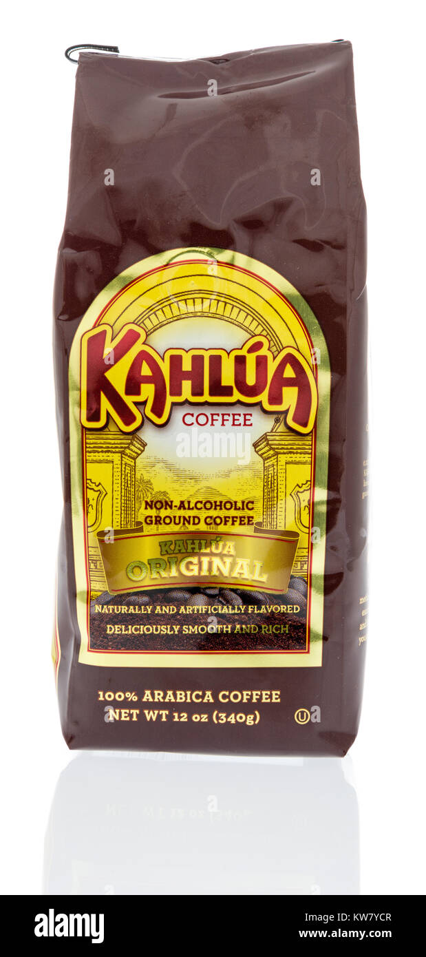 Winneconne, WI-24 Dez 2017: eine Tasche von Kahlua Kaffee auf einer isolierten Hintergrund. Stockfoto