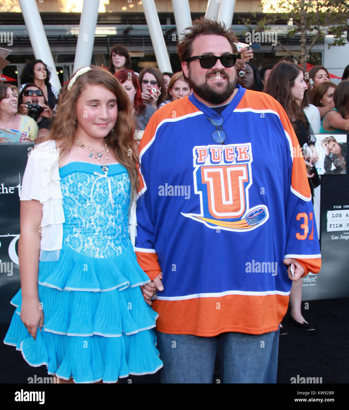 LOS ANGELES, CA - JUNI 24: Kevin Smith_Harley Quinn Smith kommt bei der Premiere von Los Angeles 'The Twilight Saga: Eclipse' im Regal 14 in LA Live Downtown am 24. Juni 2010 in Los Angeles, Kalifornien, an. Personen: Kevin Smith_Harley Quinn Smith Transmission Ref: MNC Stockfoto