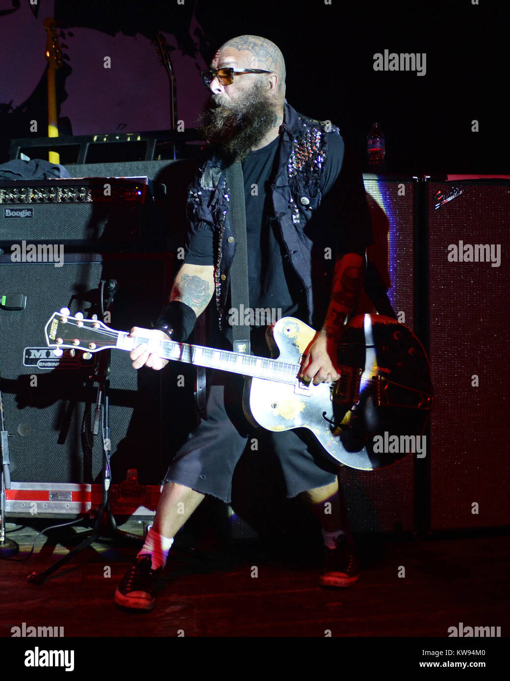 FORT LAUDERDALE, FL - 17. März: Tim Armstrong von Ranzig führt an der Revolution am 17. März 2016 in Fort Lauderdale, Florida Personen: Tim Armstrong Stockfoto