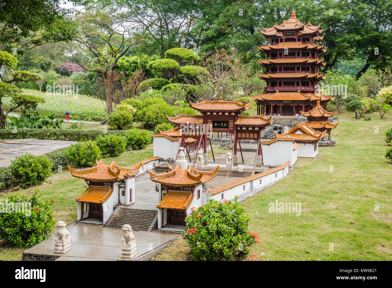 Chinesische Wahrzeichen Miniatur Yellow Crane Tower Stockfoto