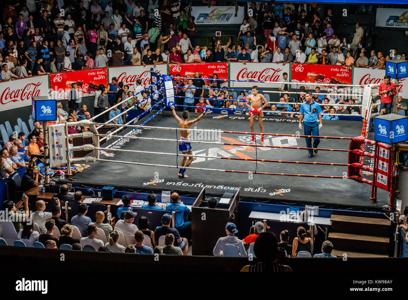 Rajadamnern Stadion Fotos Und Bildmaterial In Hoher Auflösung Alamy