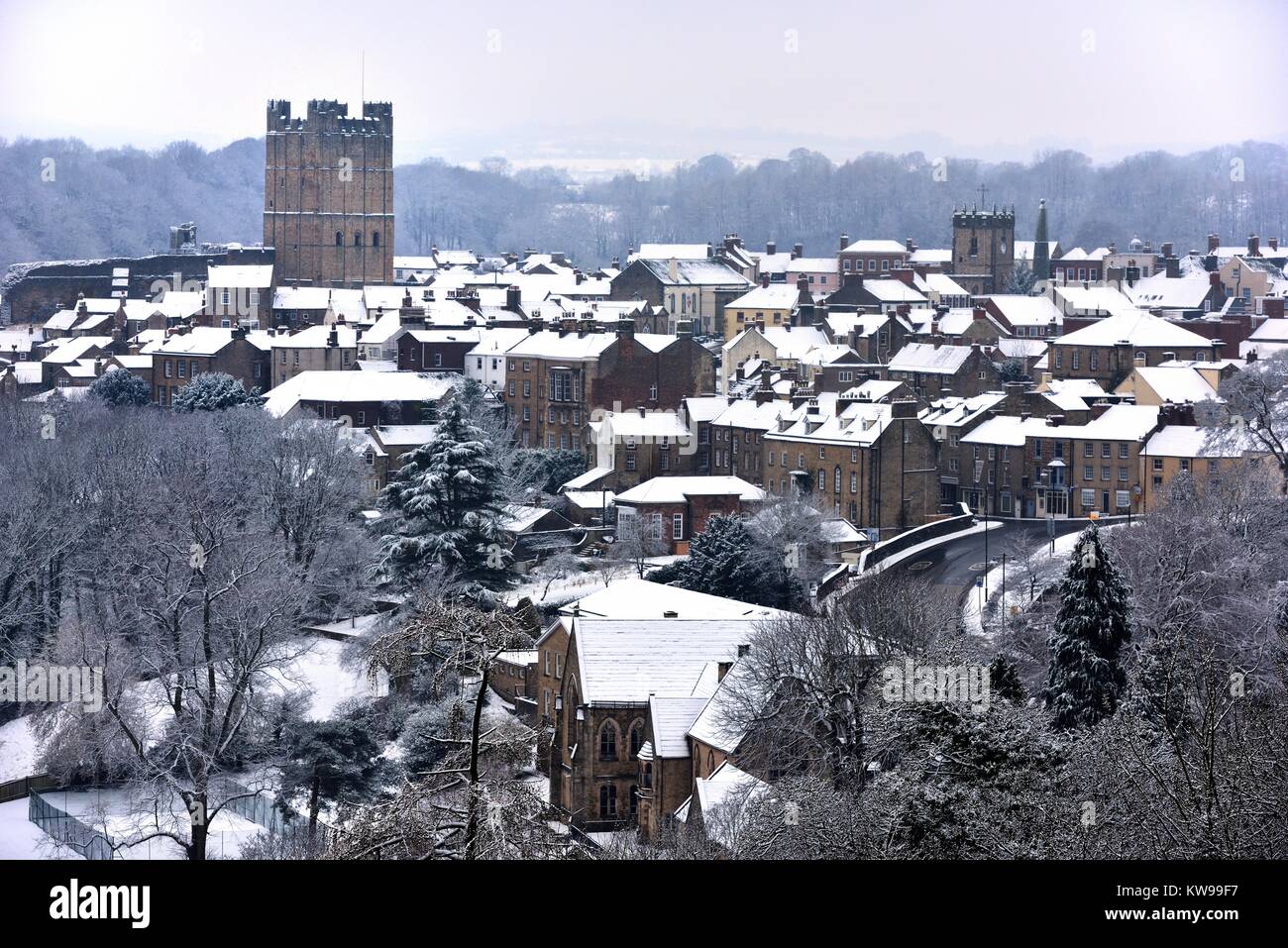 Richmond, Yorkshire, von oben im Schnee gesehen Stockfoto