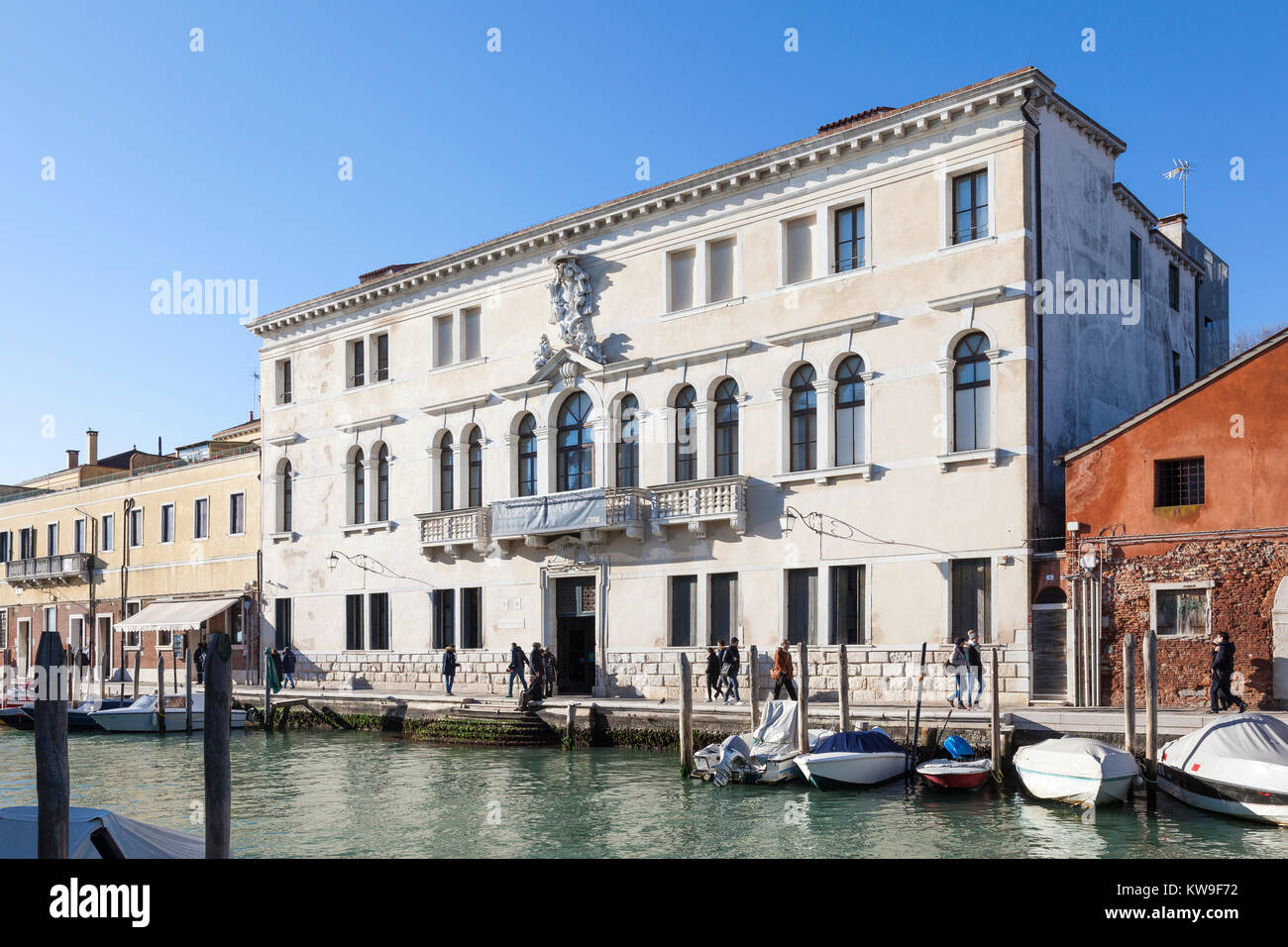 Außenansicht des Murano Glass Museum, das Museo Del Vetro, Murano, Venedig, Venetien, Italien Stockfoto