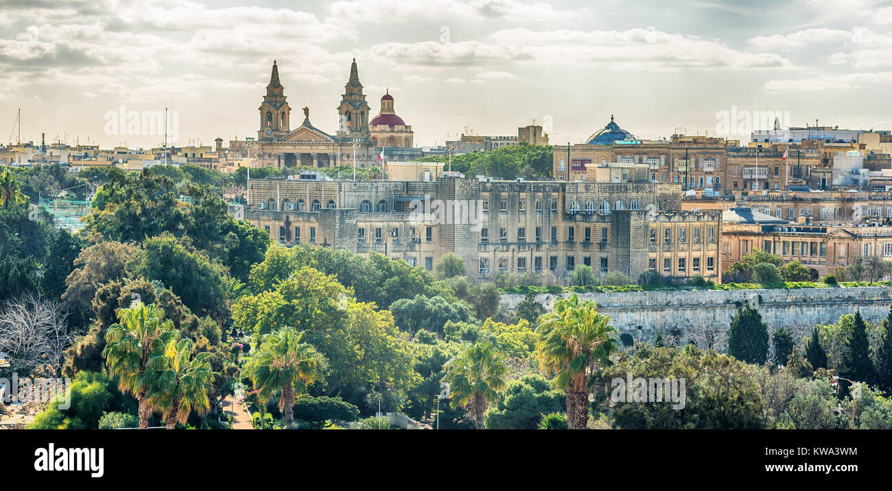 Valletta, Malta: Luftaufnahme von Stadtmauern Stockfoto