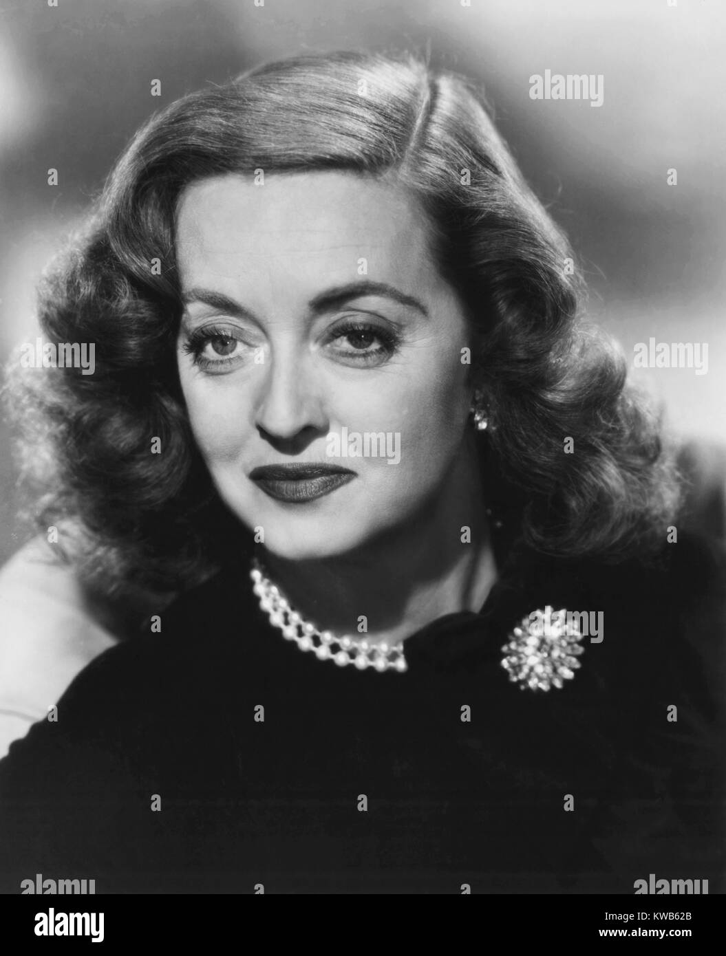 ALL ABOUT EVE, Bette Davis, 1950, TM & Copyright © 20th Century Fox