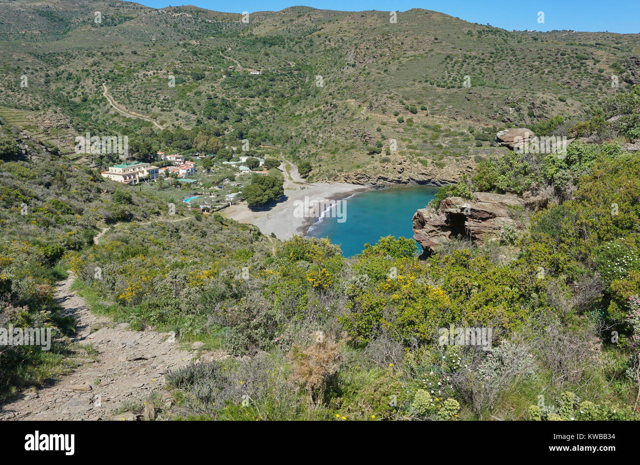 Fußweg zum Cala Joncols einen lauschigen Mediterranen Bucht zwischen Rosen und Cadaques, Spanien, Costa Brava, Alt Emporda, Cap de Creus, Katalonien Stockfoto