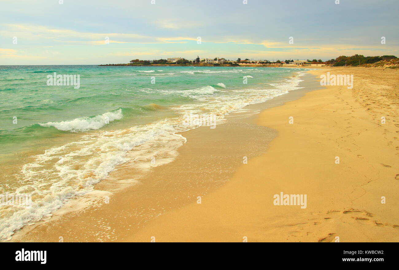 Sandstrand, Apulien, Italien Stockfoto