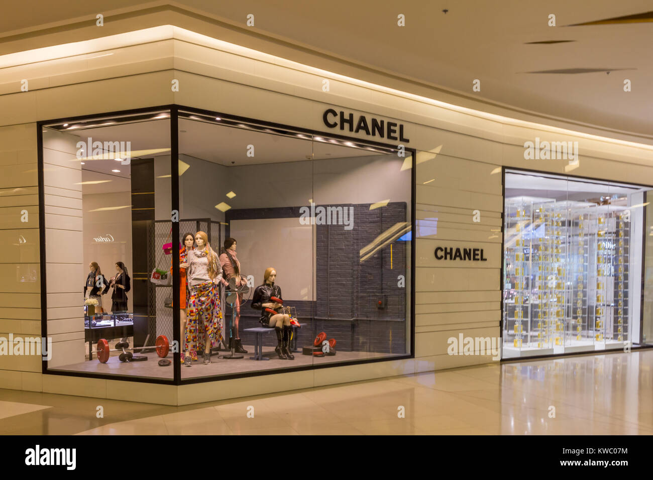 Chanel Store im Einkaufszentrum Siam Paragon, Bangkok, Thailand Stockfoto