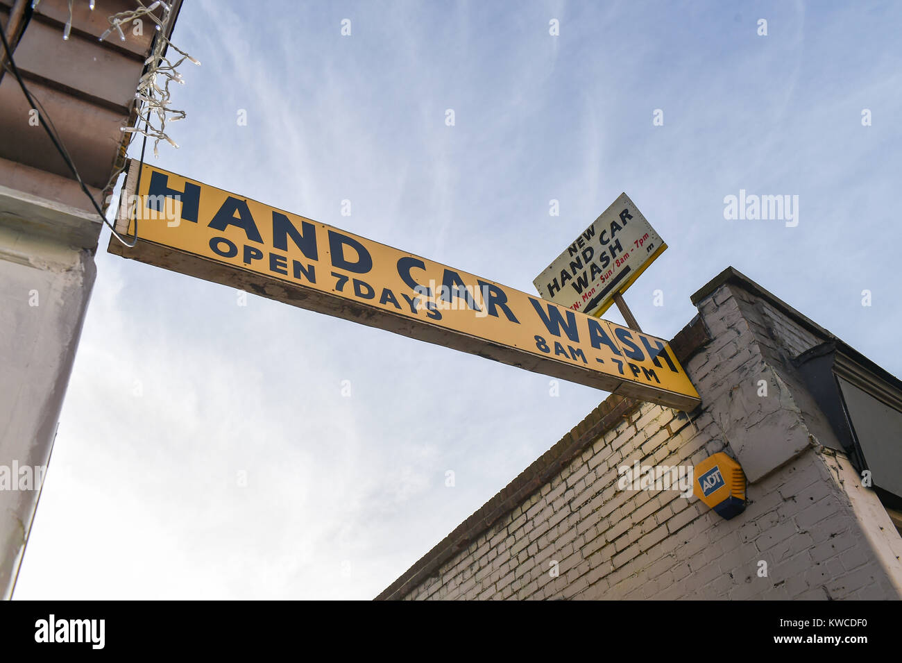 Barnes South West London UK-Hand Car Wash business anmelden Stockfoto