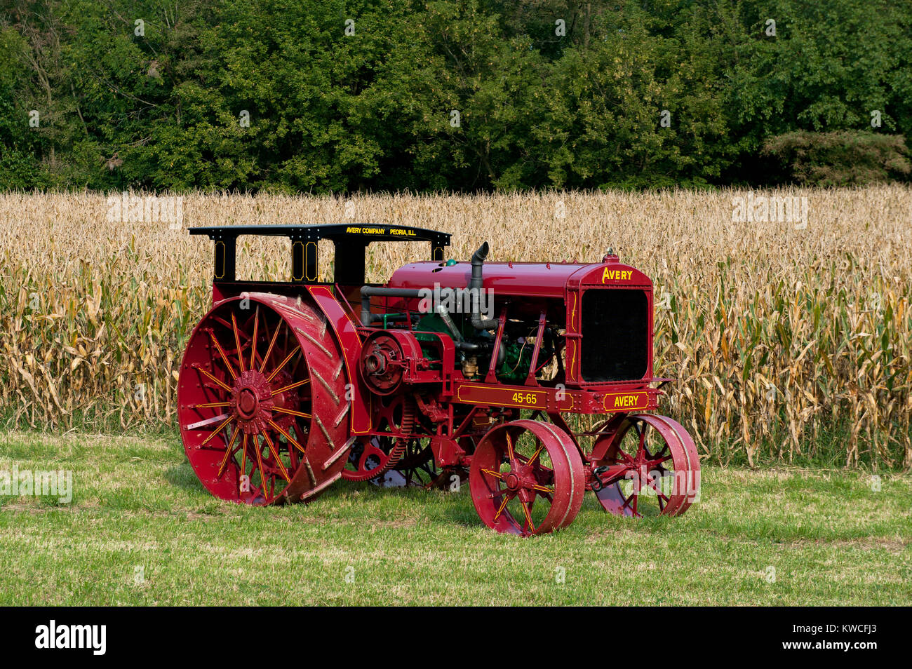 1923 AVERY MODELL 45-65 Traktor vollständig wiederhergestellt Stockfoto