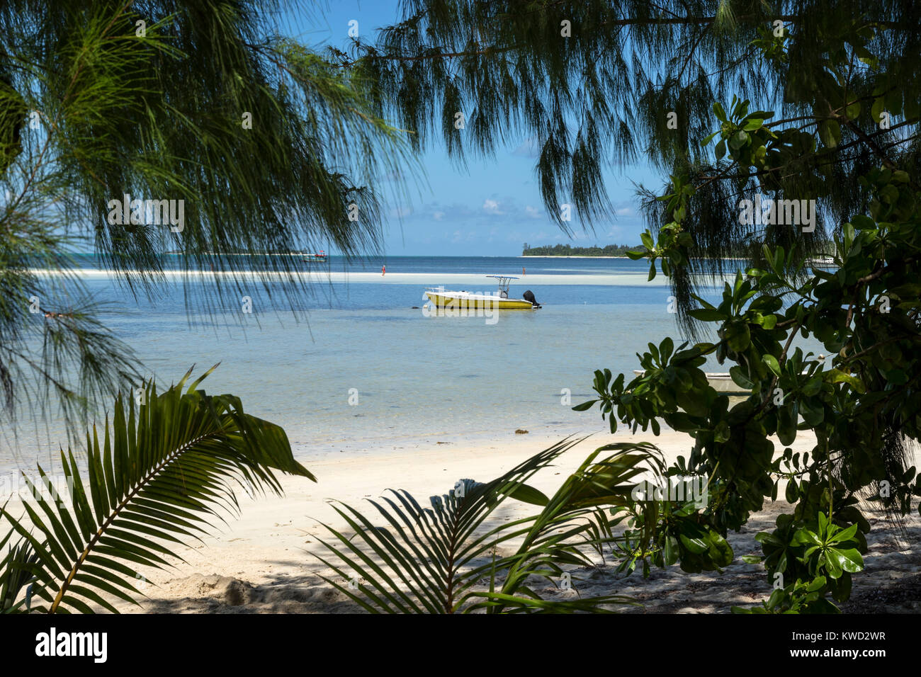 Der Strand von Palm Beach Hotel in Fond-de-l'Anse, Grande Anse, Praslin, Seychellen Stockfoto