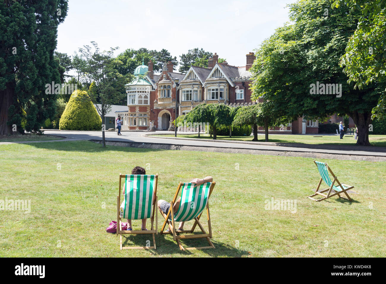 Das Herrenhaus von Garten, Bletchley Park, Sherwood, Bletchley, Milton Keynes, Buckinghamshire, England, Vereinigtes Königreich Stockfoto