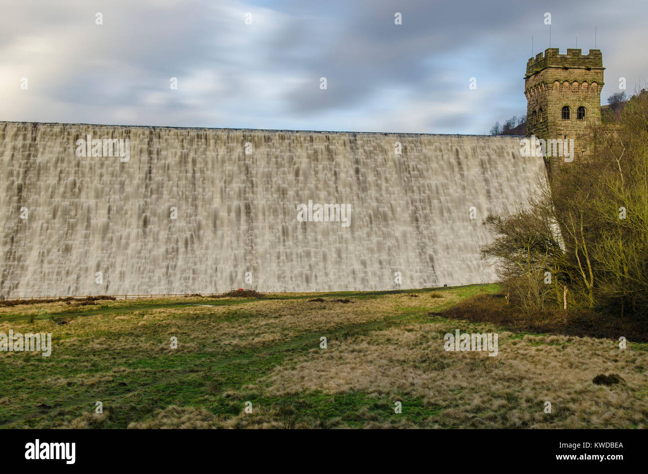 Die Derwent Dam in Derbyshire Peak District Stockfoto