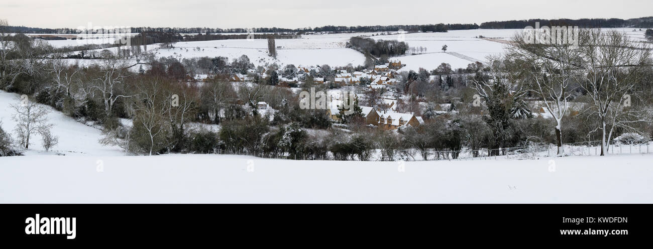 Chipping Campden im Schnee im Dezember. Chipping Campden, Cotswolds, Gloucestershire, England Stockfoto