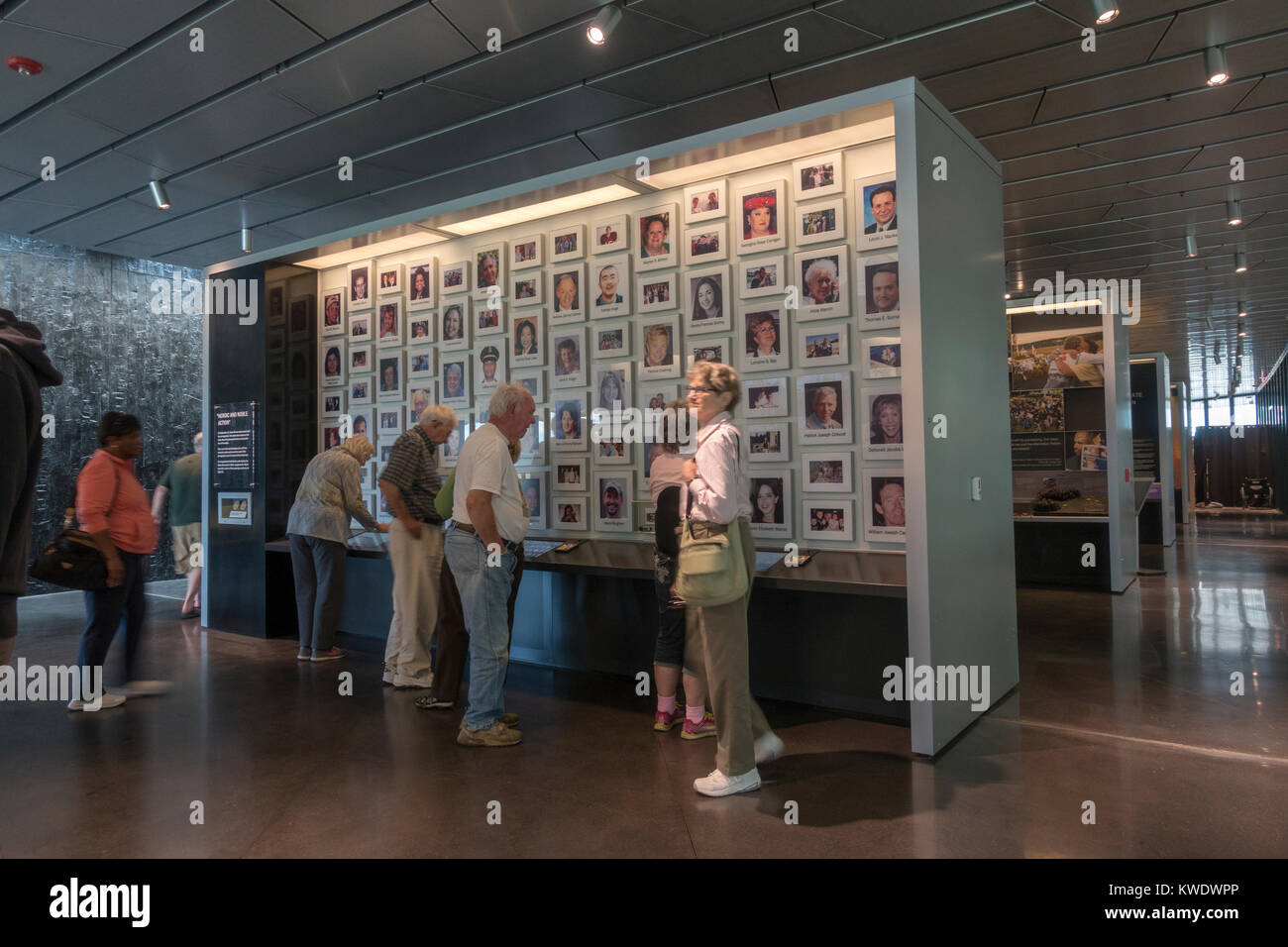 Fotos von Opfern im Flug 93 National Memorial Site Visitor Centre in der Nähe von Shanksville, Pennsylvania, United States. Stockfoto