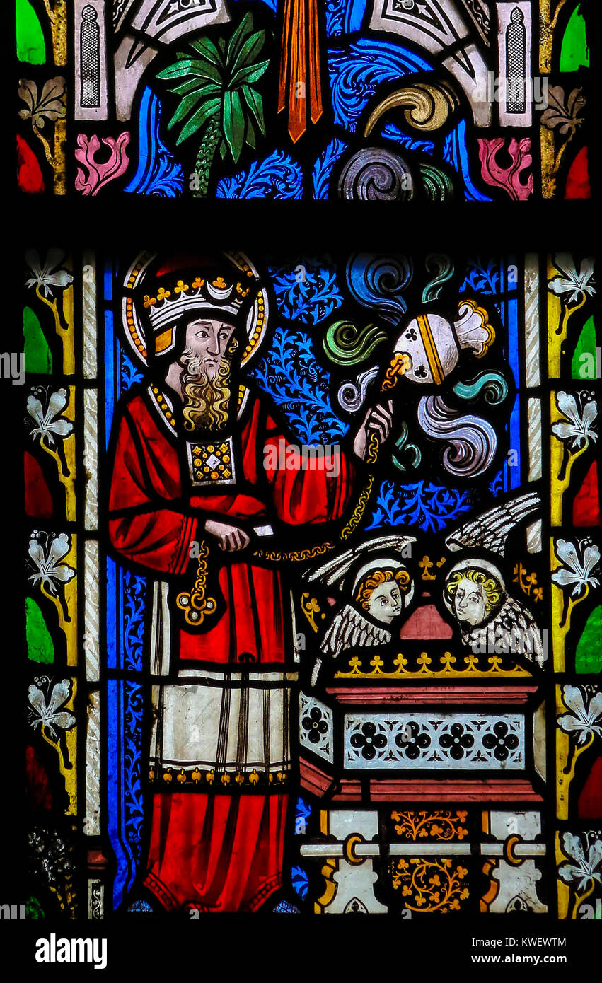 Glasfenster in der Kirche Unserer Lieben Frau in St. Truiden, Belgien, Darstellung von 3.Mose 7 35. Stockfoto