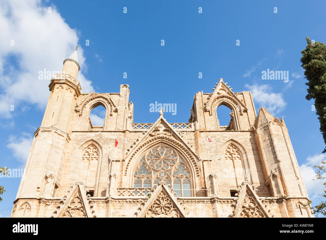 St. Nikolaus-Kathedrale (Lala Mustafa Moschee) in der Stadt Famagusta in der Türkischen Republik Nordzypern. Stockfoto