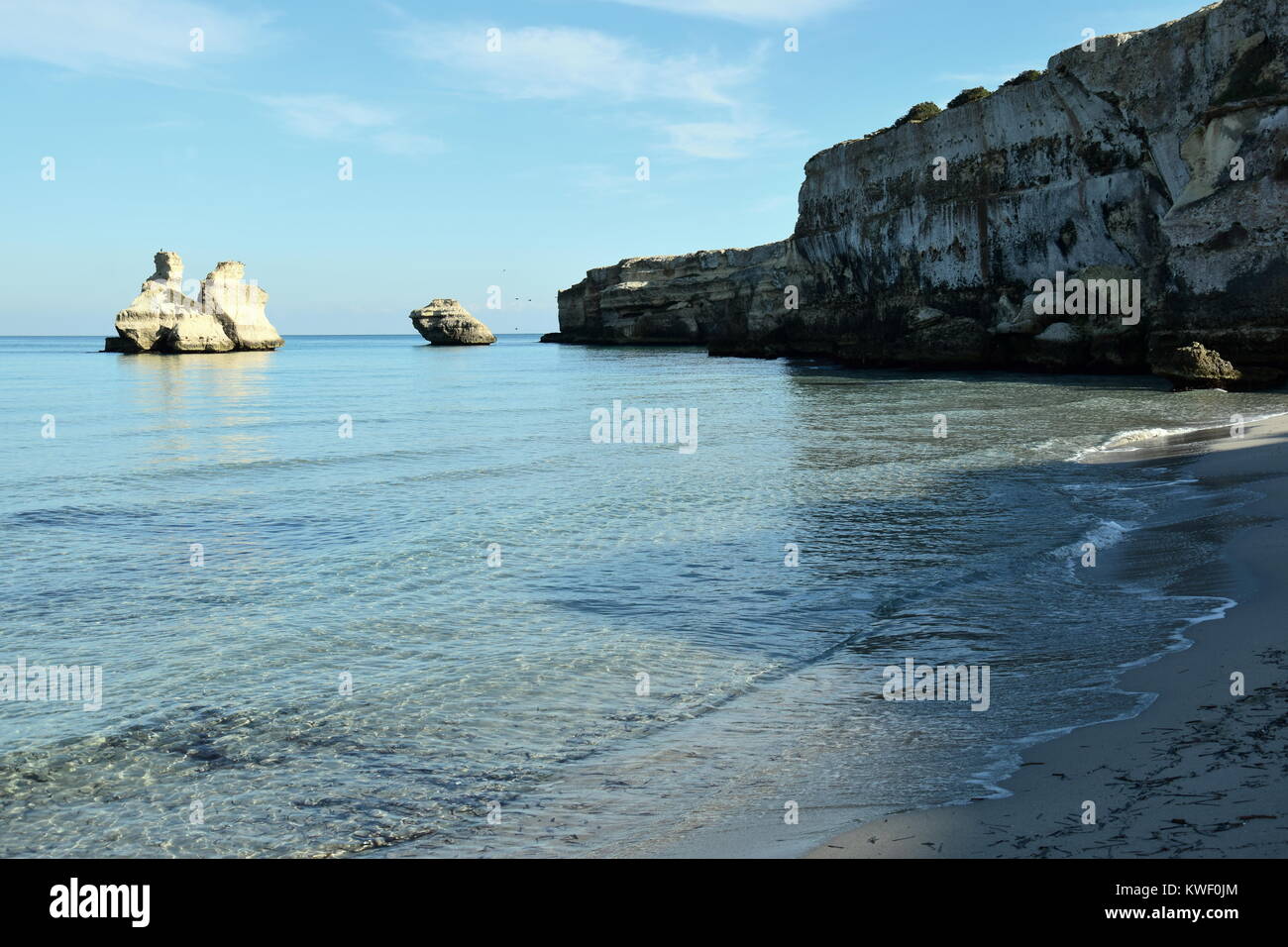 Strand in Torre dell'Orso in der Nähe von Otranto im Salento, Apuiia Region, Italien Stockfoto