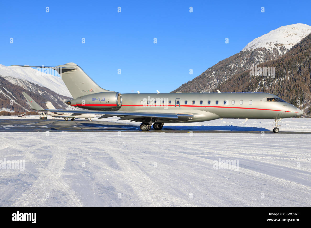 Samedan/Switzerlad: 9H - VJJ - Bombardier Global 6000 - VistaJet in Samedan/Schweiz 18.02.2017 Stockfoto