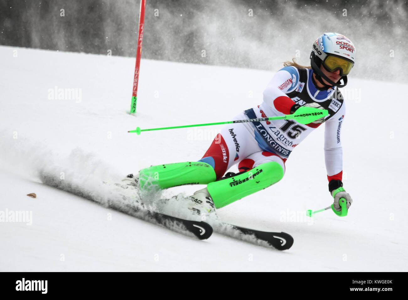 Zagreb, Kroatien. 03 Jan, 2018. Denise Feierabend von Sui konkurriert während des Audi FIS Alpine Ski World Cup Frauen Slalom, Snow Queen Trophy 2018 in Zagreb, Kroatien. Credit: Goran Jakuš/Alamy leben Nachrichten Stockfoto