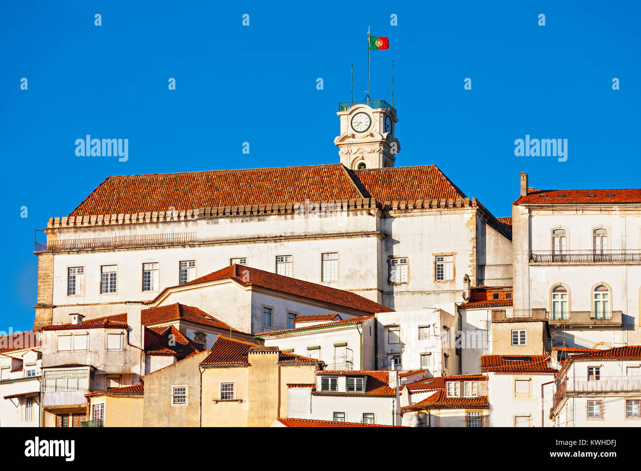 Die Universität von Coimbra ist eine Universität in Coimbra, Portugal. Im Jahre 1290 gegründet, ist sie eine der ältesten Universitäten der Welt. Stockfoto