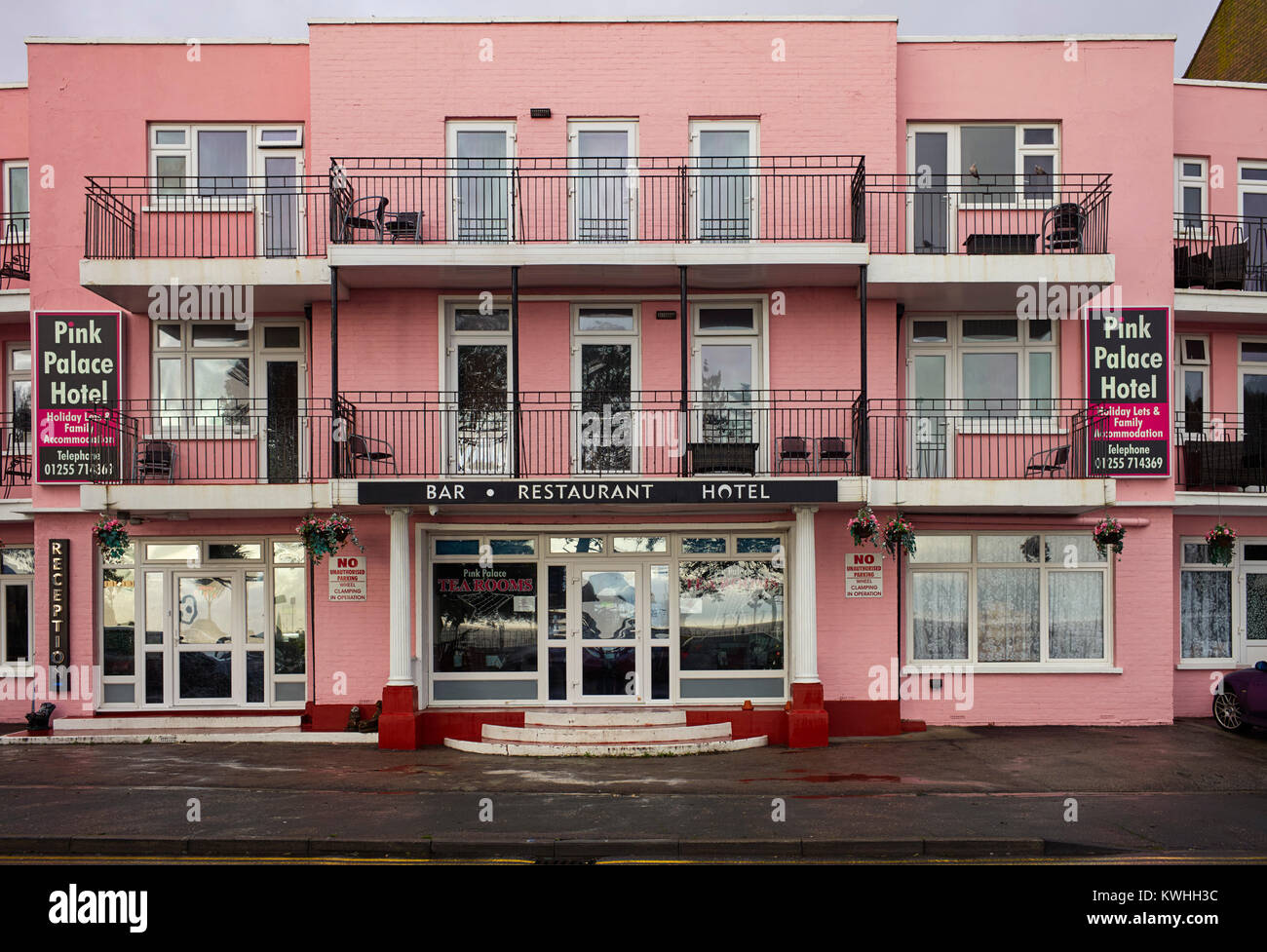 Das Pink Palace Hotel in Clacton, Essex Stockfoto