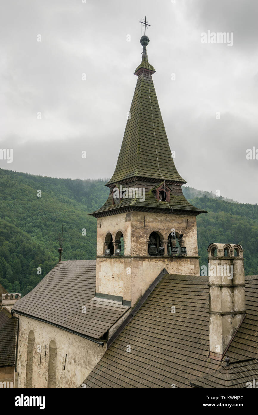 Turm innerhalb der Burg Orava Stockfoto