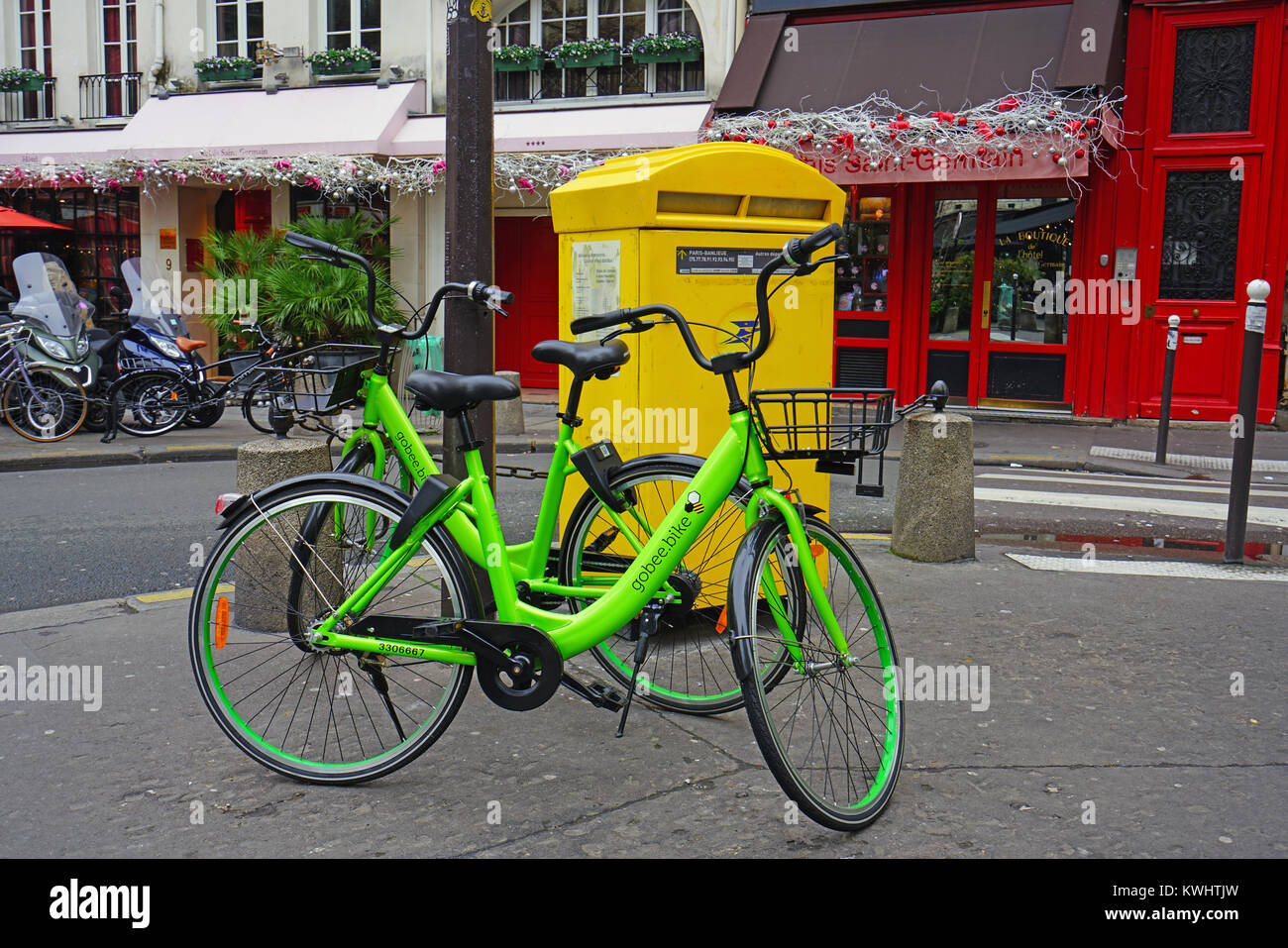 Blick auf die grüne Gobee Fahrrad Teile Fahrrad in Paris, Frankreich Stockfoto