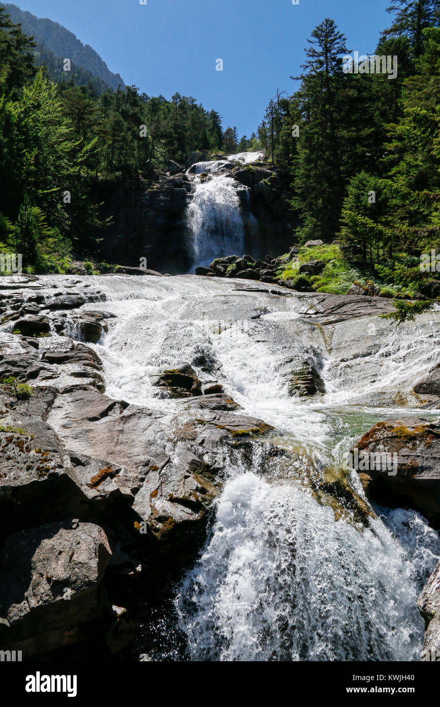 Wasserfälle in der Nähe von Pont d'Espagne, Cauterets, Pyrenäen, Frankreich Stockfoto