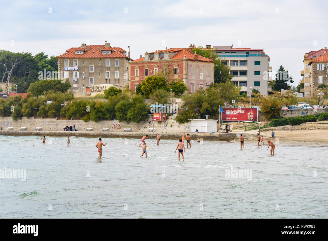 Picigin Strand Spiel, Bačvice, Split, Kroatien Stockfoto