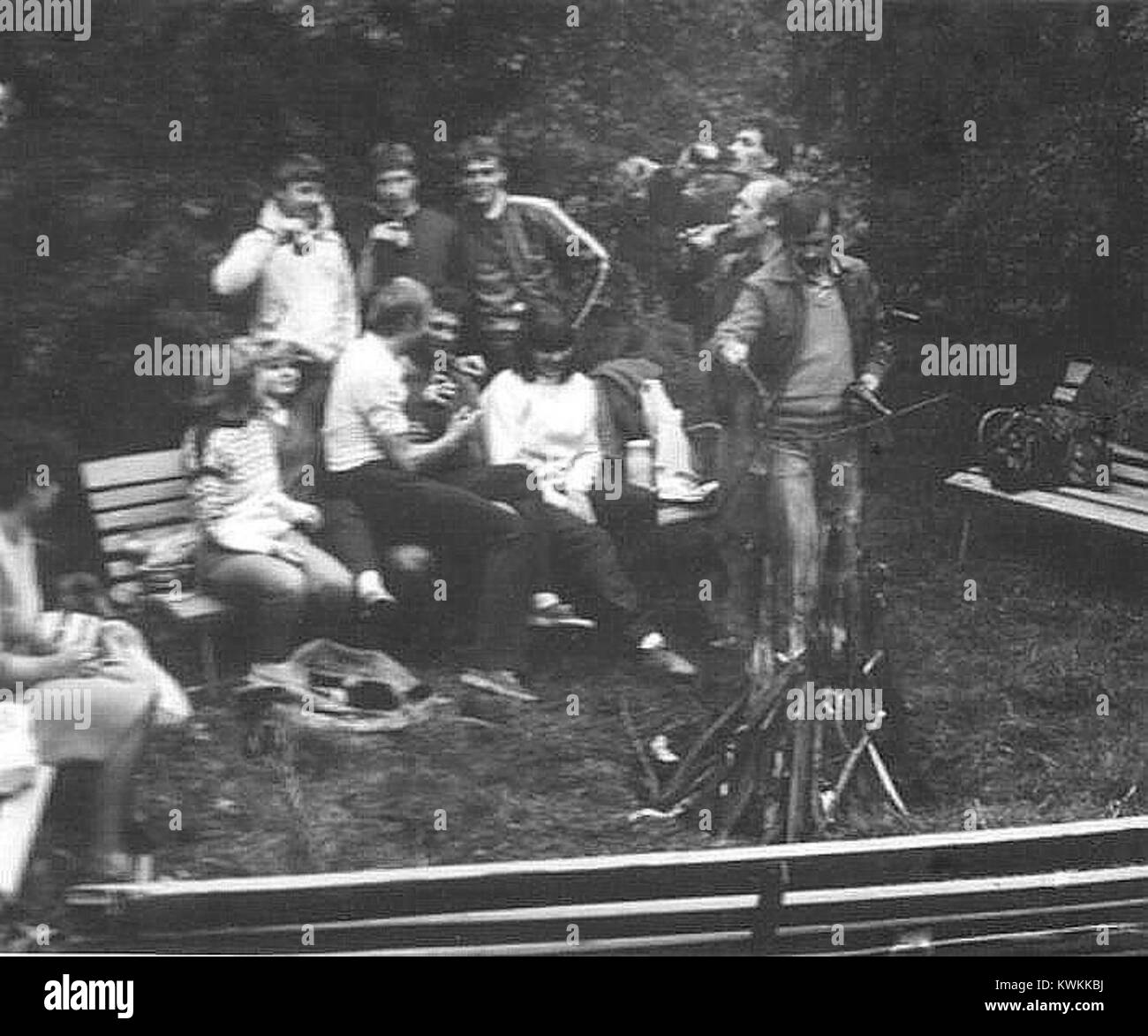 Ein Foto zum Ende der Saison 1984 in Polen, möglicherweise in einem sportlichen oder kulturellen Kontext, das eine Abschlussveranstaltung oder -Zeremonie dieses Jahres dokumentiert. Stockfoto
