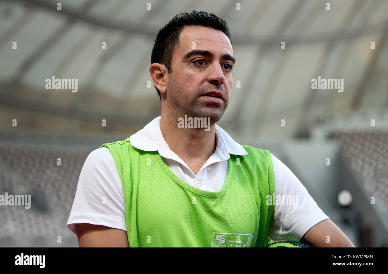 Doha, Katar. Am 4. Januar, 2018. Die WM-Botschafter Xavi Hernandez ist die Teilnahme an einer Pressekonferenz in der Khalifa International Stadium in Doha, Katar, 4. Januar 2018. Die Endrunde der Fußball-WM wird in Katar im Jahre 2022 statt. Credit: Sven Hoppe/dpa/Alamy leben Nachrichten Stockfoto