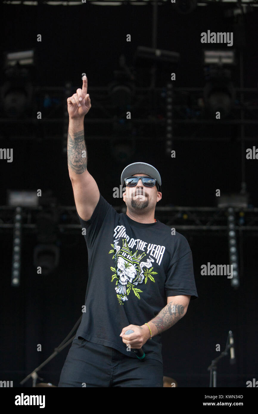 Die amerikanischen Hip Hop Gruppe Cypress Hill führt ein Live Konzert in der Britischen Musik Festival Lovebox 2015 in London. Hier rapper B-Real dargestellt wird live auf der Bühne. Vereinigtes Königreich, 17/07 2015. Stockfoto