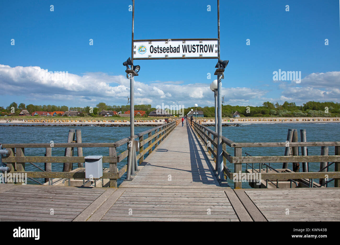 Pier von Wustrow, Fishland, Mecklenburg-Vorpommern, Ostsee, Deutschland, Europa Stockfoto